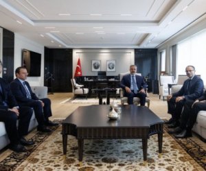 Hakan Fidan TÜRKPA-nın Baş katibi Ramil Həsəni qəbul edib