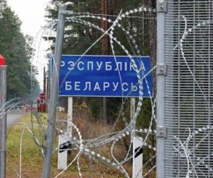 Литва закрыла границу из-за вторжения белорусских шаров Литва закрыла границу из-за вторжения белорусских шаров