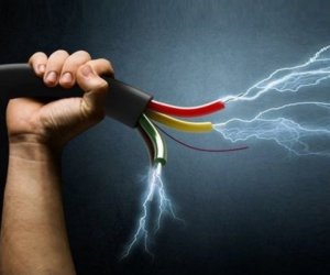 Beyləqanda 43 yaşlı kişini elektrik cərəyanı vurub Beyləqanda 43 yaşlı kişini elektrik cərəyanı vurub