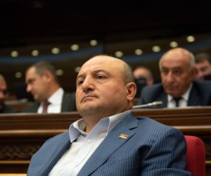 Мэр Гюмри получил новое обвинение Мэр Гюмри получил новое обвинение