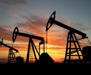 ABŞ nefti ilk dəfə Pakistana çatdırılıb ABŞ nefti ilk dəfə Pakistana çatdırılıb