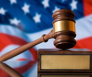 Американский суд заблокировал указ Трампа Американский суд заблокировал указ Трампа