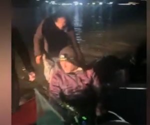 Трое рыбаков спасены в 500 метрах от берега в бакинском поселке Трое рыбаков спасены в 500 метрах от берега в бакинском поселке