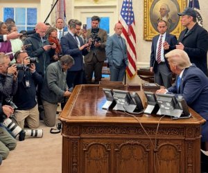 Белый дом ужесточил правила для журналистов Белый дом ужесточил правила для журналистов