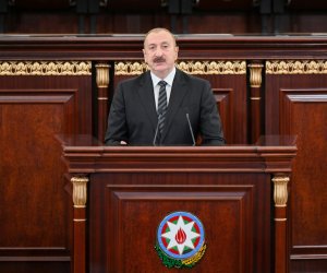 Əliyev AMEA-nın 80 illik yubiley yığıncağında çıxış edib - Yenilənəcək