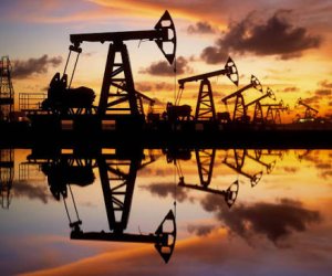 
Azərbaycan neftinin qiyməti 66 dolları ötüb