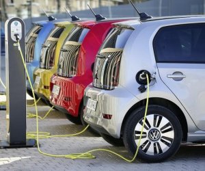 Electric vehicles in Azerbaijan to be subject to VAT starting next year, says customs chairman