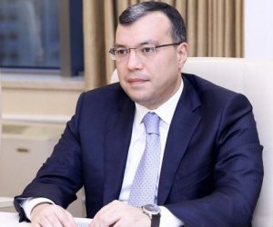 Azerbaijan’s public debt declines – finance minister