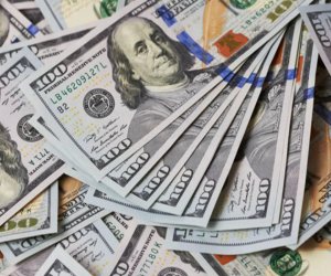 Bu günün valyuta məzənnələri açıqlanıb