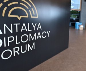 Азербайджан и Армения могут встретиться в Анталье