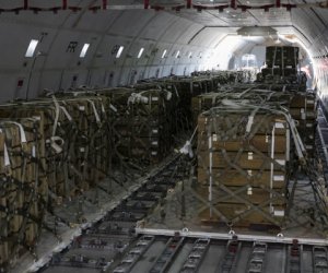 Остановлены поставки американского оружия для Украины