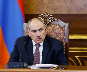Pashinyan says Karapetyan offered to free him in exchange for ending 2018 protests