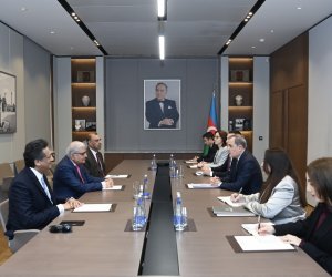 Ceyhun Bayramov Asiya Ombudsmanlar Assosiasiyasının prezidenti ilə görüşüb