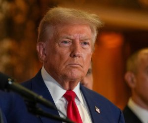 Мадуро призвал Трампа к миру