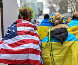 Трамп готов выслать десятки украинцев на родину