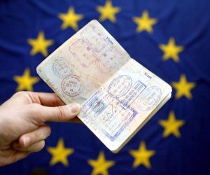 Aİ Şurası üçüncü ölkələrlə vizasız rejimin dayandırılması qaydalarını sərtləşdirib