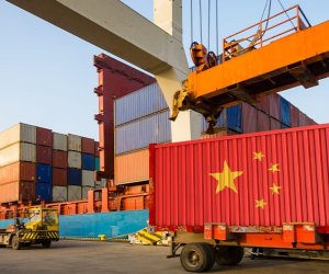 Помощь Китая обходится России все дороже