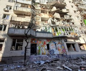 Жителей Херсона обстреливают реактивной артиллерией: есть жертвы