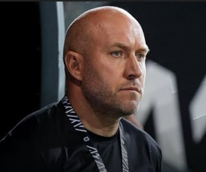 Neftchi dismisses head coach Samir Abbasov