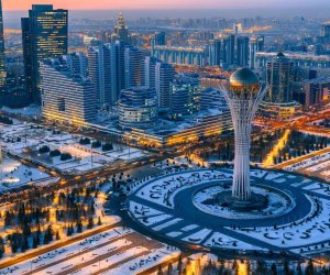 Kazakhstan to purchase two container vessels from Azerbaijan