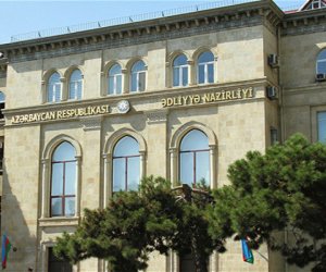 Ədliyyə Nazirliyinin iki əməkdaşına ali xüsusi rütbə verilib - SƏRƏNCAM