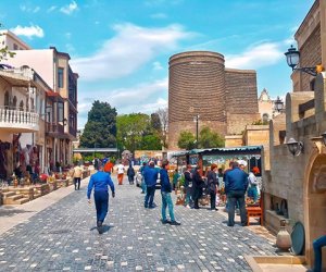 Azərbaycana turist axını azalıb