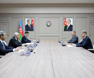 Али Асадов принял генерального директора РЖД