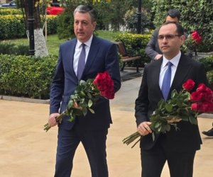 Меджнун Мамедов находится с официальным визитом в Грузии