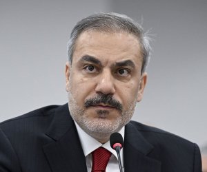 Турция заявила о готовности вновь принять переговоры России и Украины — Фидан