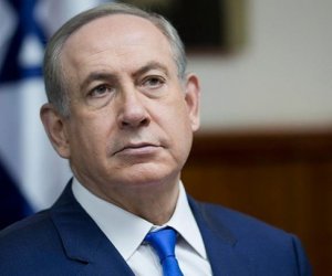 Netanyahu ölkə prezidentindən əfv istəyib