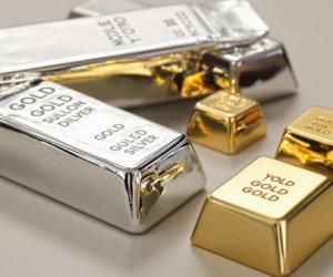 Цены на золото и серебро бьют рекорды