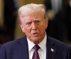 Трамп созывает совещание в Белом доме по Венесуэле