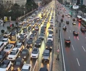 Bakıda tıxac olan yollar - Siyahı