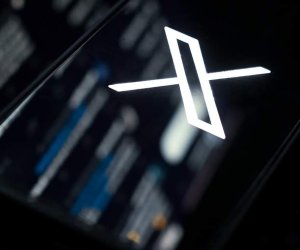 Соцсеть Х заблокировала рекламный аккаунт ЕК после штрафа в €120 млн