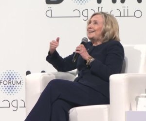 Клинтон обвинила Конгресс в непротивлении Трампу