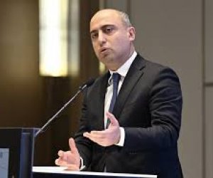 Nazir: Azərbaycan dili dərsliklərinin keyfiyyəti üçün 7–11 yaş uşaqların öyrənmə xüsusiyyətləri araşdırılmayıb