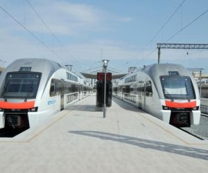 
ADY bayram günlərində rayonlara əlavə qatar reysləri təşkil edəcək