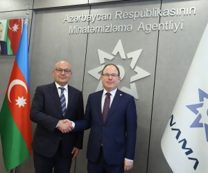 Руководство ANAMA провело встречу с директором Женевского центра по разминированию