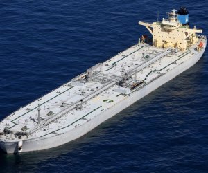 Американцы перехватили танкер у Венесуэлы