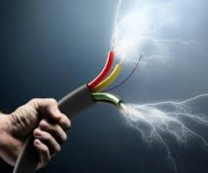 Abşeronda "Azərişıq"ın əməkdaşı cərəyan vurması nəticəsində ölüb