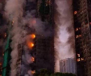 SCMP: Ущерб от пожара в жилом комплексе в Гонконге оценивается в $642 млн