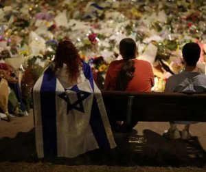 Sidneydə Hanuka hücumu: ata və oğul 59 ittihamla üzləşir