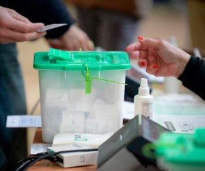 Выборы в Грузии пройдут без голосования за рубежом