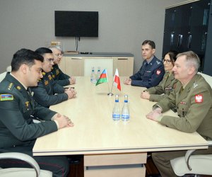 Azərbaycan və Polşa arasında hərbi tibb sahəsində əməkdaşlıq müzakirə olunub