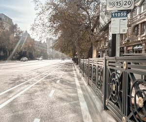 В Баку расширяют сеть полос для микромобильности