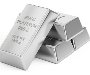 Platin rekord səviyyədə bahalaşıb
