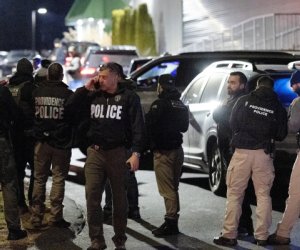 Стрельба на американской военной базе