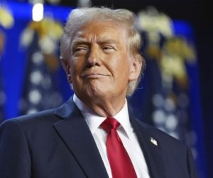 Трамп назначил себе компенсацию в миллиард