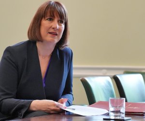 Министра финансов внесли в черный список