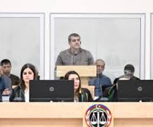 Давид Бабаян и Левон Мнацаканян выступили с последним словом на суде в Баку